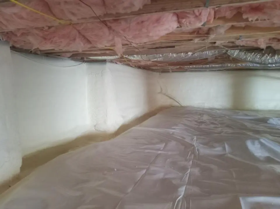 Crawl space encapsulation with closed-cell spray foam for Roof Maintenance in Fort Mohave